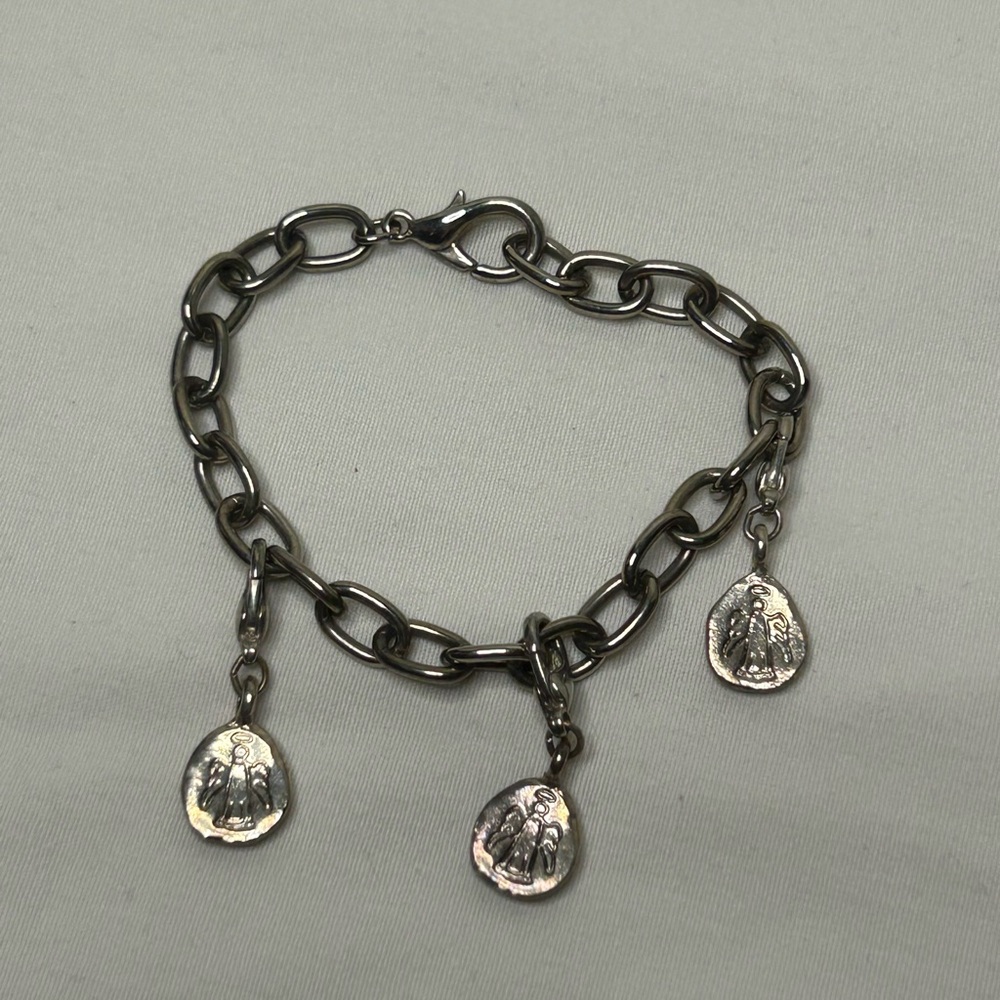 Silver Charm Bracelet Angels Live Dream Protect